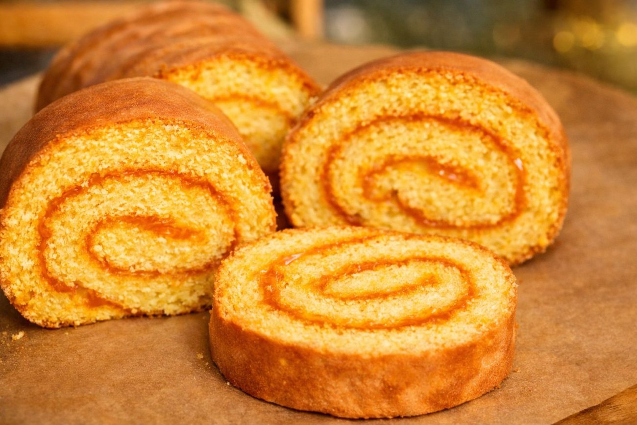 🍑Soft Swiss Roll with Apricot