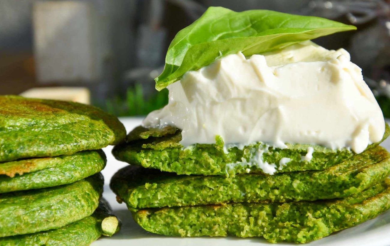 Savory Spinach Pancakes! Easy and Delicious!